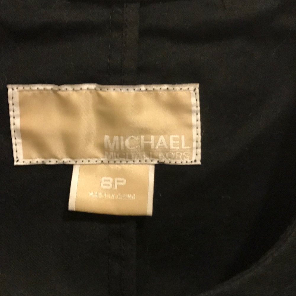 Black jacket - Picture 2 of 3